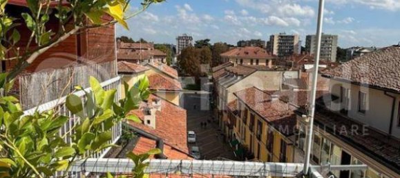 2 chambres Penthouse à Abbiategrasso, Italy No. 20918 10