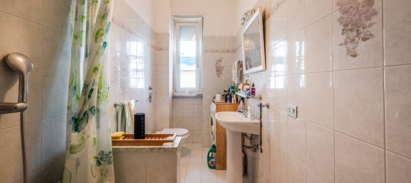 2 bedrooms Apartment in Milan, Italy No. 320593 7