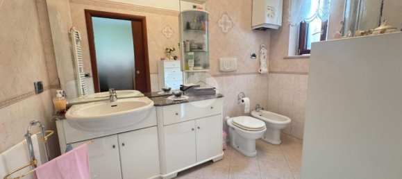 Apartamento de 3 divisões em Lucera, Italy N.º 114419 11