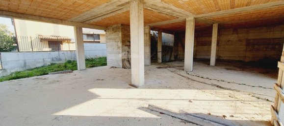 12 rooms House in San Benedetto del Tronto, Italy No. 79690 6