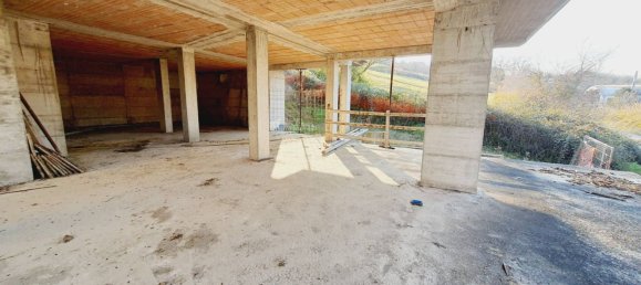 12 rooms House in San Benedetto del Tronto, Italy No. 79690 7