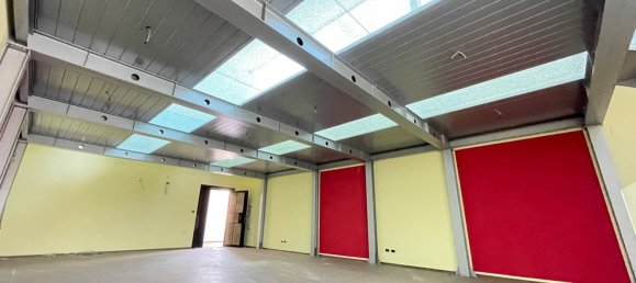  مكتب في Brembate di Sopra, Italy 197متر مربع رقم 138800 7