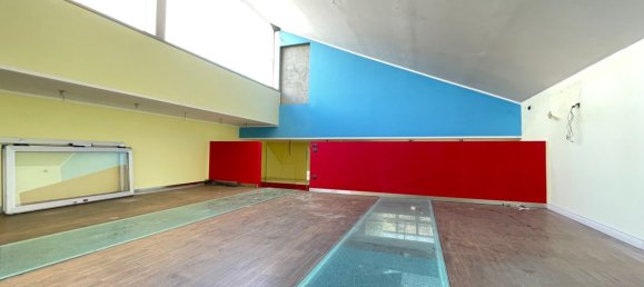  مكتب في Brembate di Sopra, Italy 197متر مربع رقم 138800 15