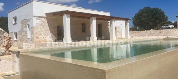 Дом с 3 спальнями в Челье Мессапика, Италия № 259329 6