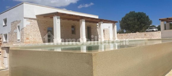 Дом с 3 спальнями в Челье Мессапика, Италия № 259329 4