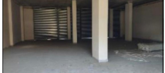 209m² Commercial property in Badalona, Spain No. 165968 9