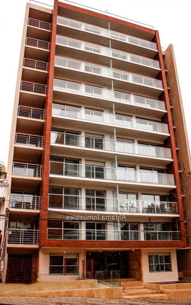 2 bedrooms Apartment in Montevideo, Uruguay No. 2108