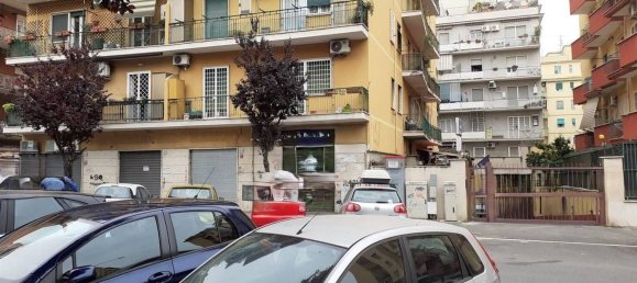 25m² Commercial property in Rome, Italy No. 285180 24
