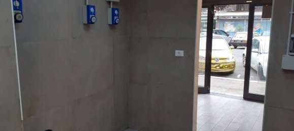 25m² Commercial property in Rome, Italy No. 285180 15