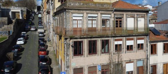 Gebäude in Porto, Portugal 553m², Nr. 109407 31