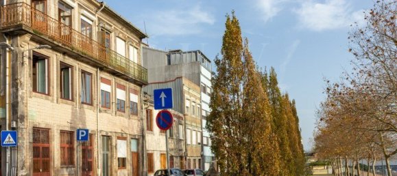 Gebäude in Porto, Portugal 553m², Nr. 109407 15