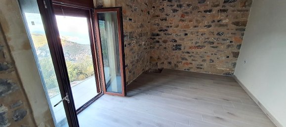 5 bedrooms Commercial property in Gazi, Greece No. 4694 10