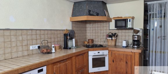 2 bedrooms House in Laugnac, France No. 96683 7