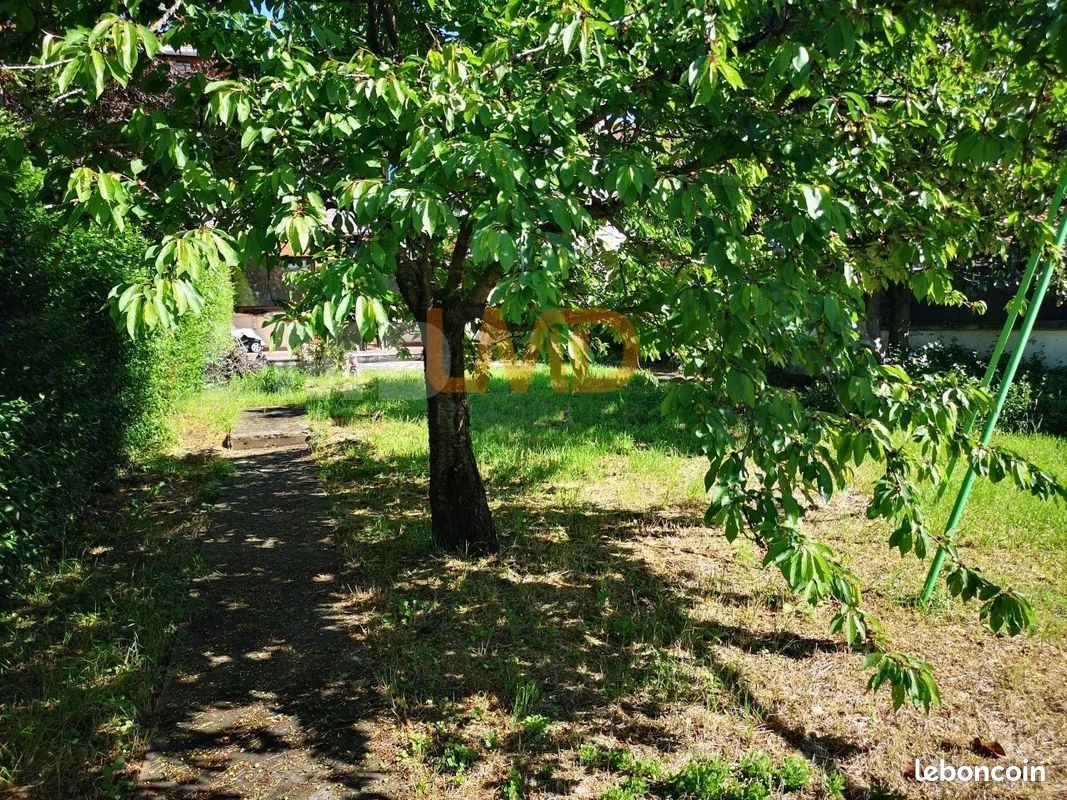 Casa de 5 dormitorios en Essey-les-Nancy, France No. 253532