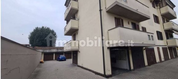 2 bedrooms Apartment in Sant'Angelo Lodigiano, Italy No. 206334 4