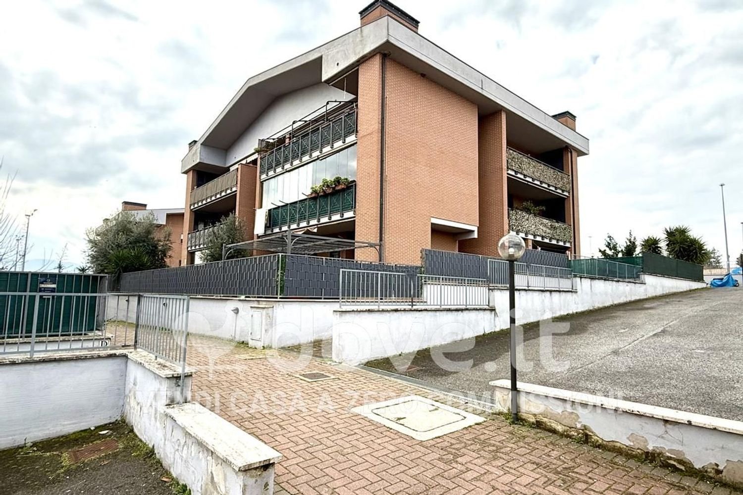 3-salle Duplex à Rome, Italy No. 135691