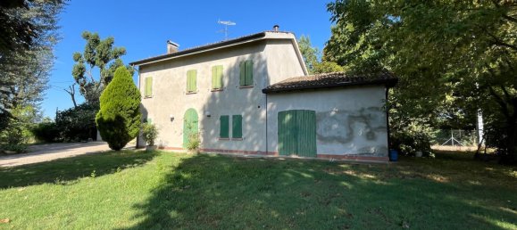 10 rooms House in Cavezzo, Italy No. 286307 8