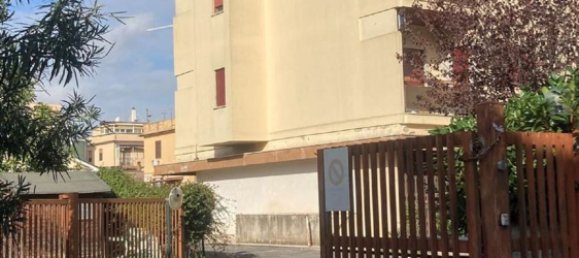 3 rooms Apartment in Rome, Italy No. 170426 6