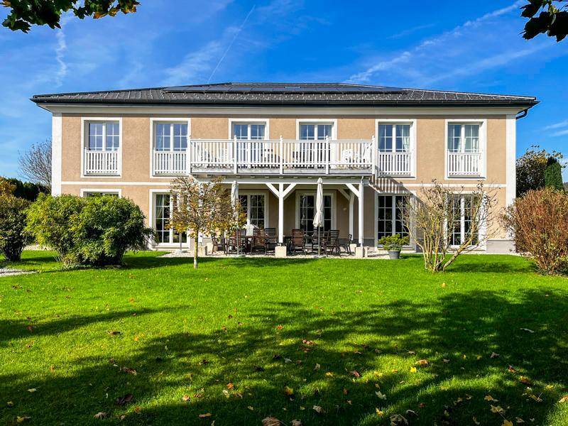 7 غرف نوم فيلا في Neumarkt am Wallersee, Austria رقم 119662