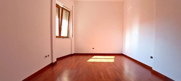 4-Zimmer Wohnung in Nocera Inferiore, Italy, Nr. 269452 13