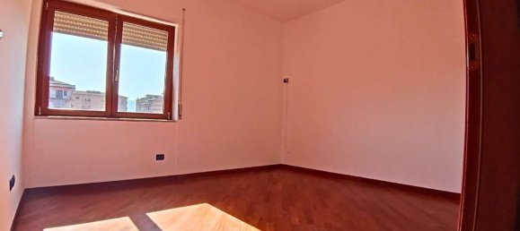 4-Zimmer Wohnung in Nocera Inferiore, Italy, Nr. 269452 14