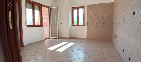 4-Zimmer Wohnung in Nocera Inferiore, Italy, Nr. 269452 7