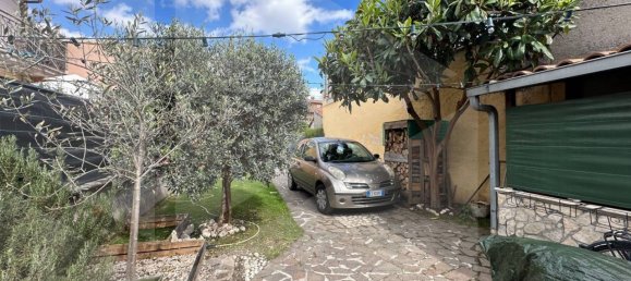 4غرفة منزل في Avezzano, Italy رقم 28364 23