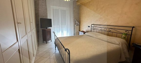 4غرفة منزل في Avezzano, Italy رقم 28364 35