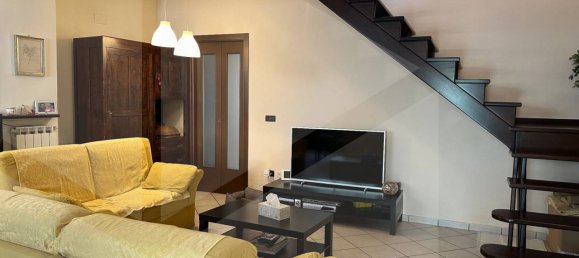 4غرفة منزل في Avezzano, Italy رقم 28364 33