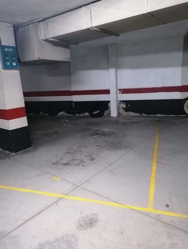 Гараж в Ла Оротава, Испания № 274111