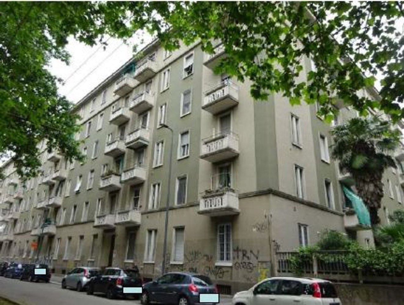 2 rooms Apartment in Milan, Italy No. 244982