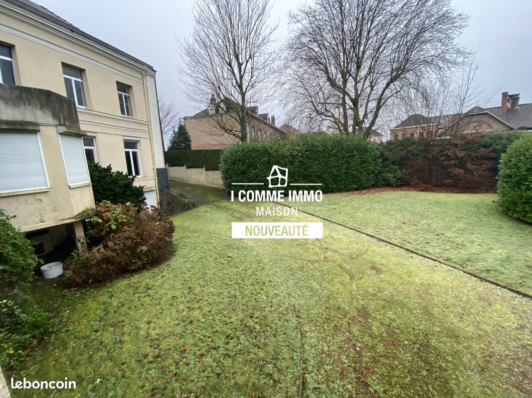 Дом с 5 спальнями в Брюе-ла-Бюисьер, Франция № 272037