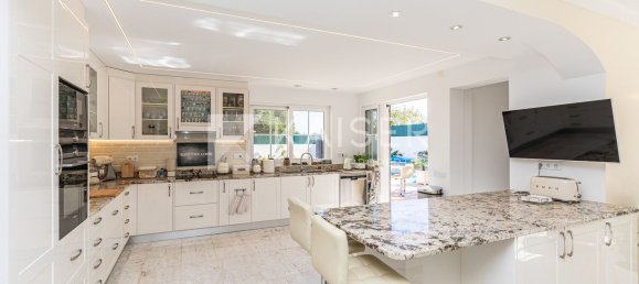 8 bedrooms House in Albufeira, Portugal No. 101986 5