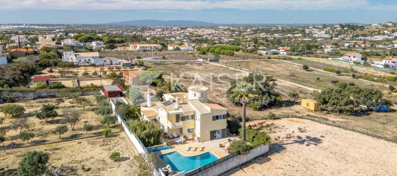 8 bedrooms House in Albufeira, Portugal No. 101986 7