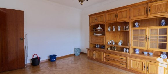 Apartamento de 3 dormitorios en Castelo Branco, Portugal No. 345320 16