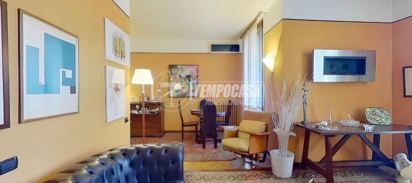 3-salle Appartement à Seregno, Italy No. 7542 16