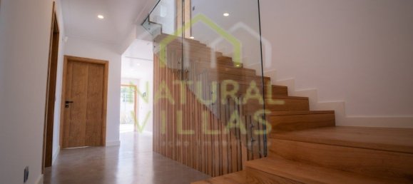 5 Schlafzimmer Haus in Quarteira, Portugal, Nr. 33051 11