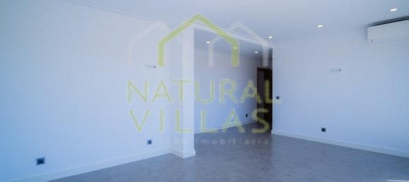 5 Schlafzimmer Haus in Quarteira, Portugal, Nr. 33051 15