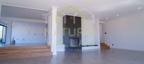 5 Schlafzimmer Haus in Quarteira, Portugal, Nr. 33051 3