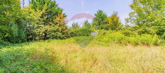 Земельный участок 2060м² в Кайрате, Италия № 300785 3