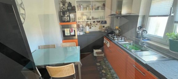 3 rooms Apartment in Termoli, Italy No. 24008 7