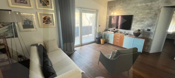 3 rooms Apartment in Termoli, Italy No. 24008 3