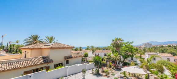 Villa de 3 dormitorios en Marbella, Spain No. 10090 2