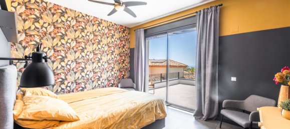 Villa de 3 dormitorios en Marbella, Spain No. 10090 9