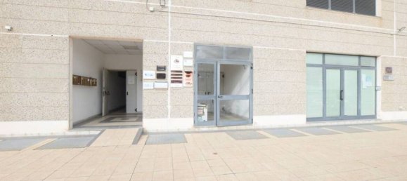 Bureau à Sassari, Italy 137m² No. 209334 18