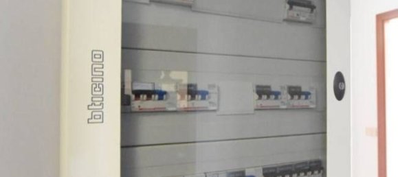 Bureau à Sassari, Italy 137m² No. 209334 12