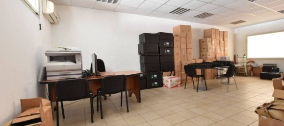 Bureau à Sassari, Italy 137m² No. 209334 7