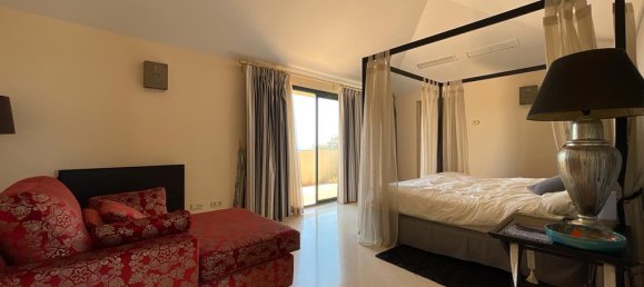 4 bedrooms Penthouse in Malaga, Spain No. 121993 34