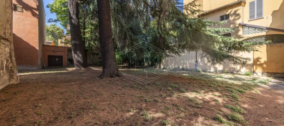 5 rooms Apartment in Bologna, Italy No. 268019 29