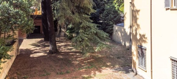 5 rooms Apartment in Bologna, Italy No. 268019 49